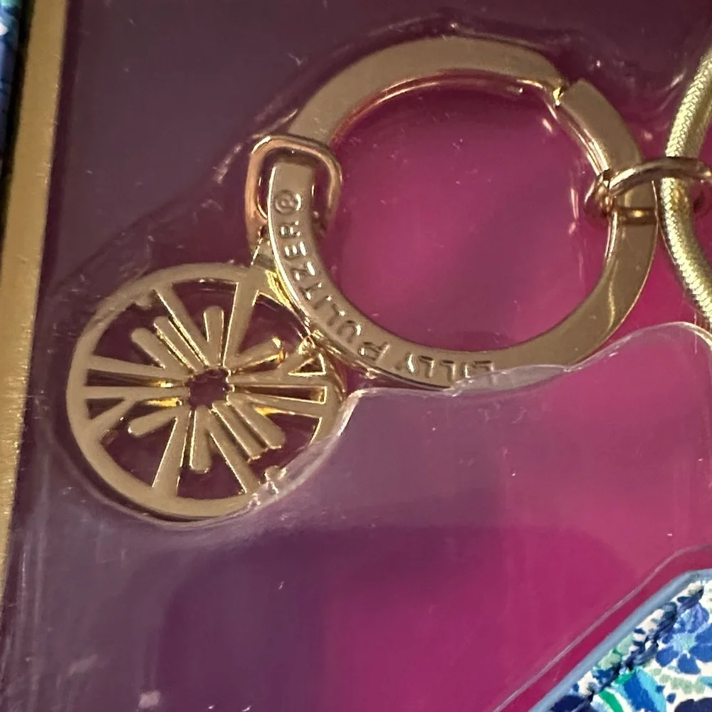 Lilly Pulitzer Blue Floral USB Charging Cable